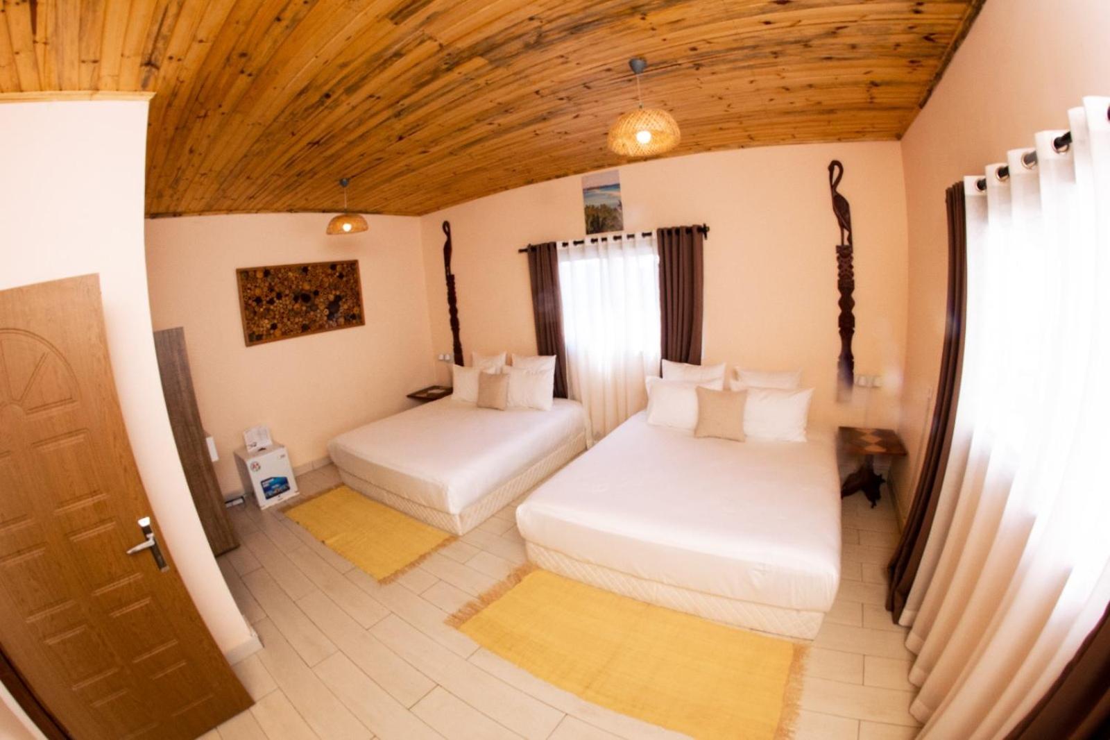 Bira Hotel 안트시라베 외부 사진
