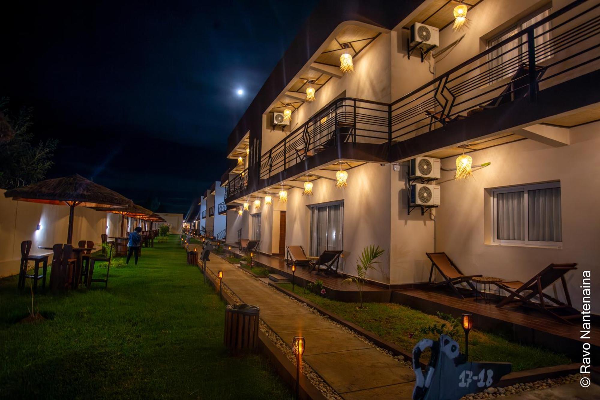 Bira Hotel 안트시라베 외부 사진