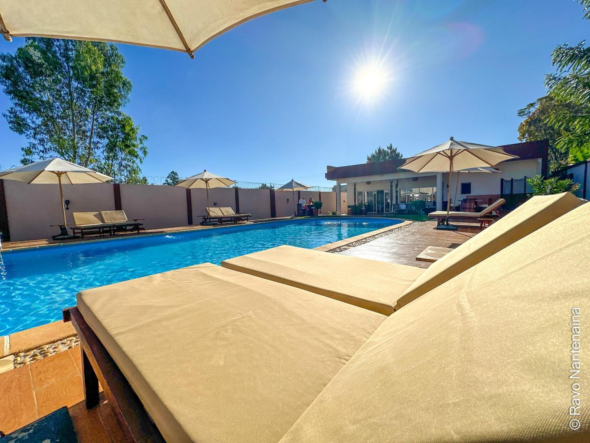 Bira Hotel 안트시라베 외부 사진