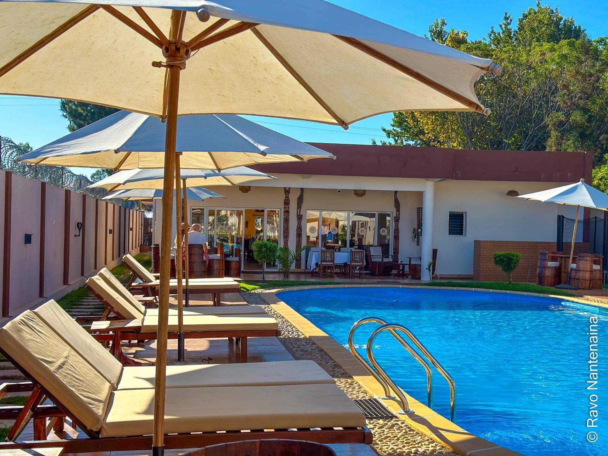 Bira Hotel 안트시라베 외부 사진