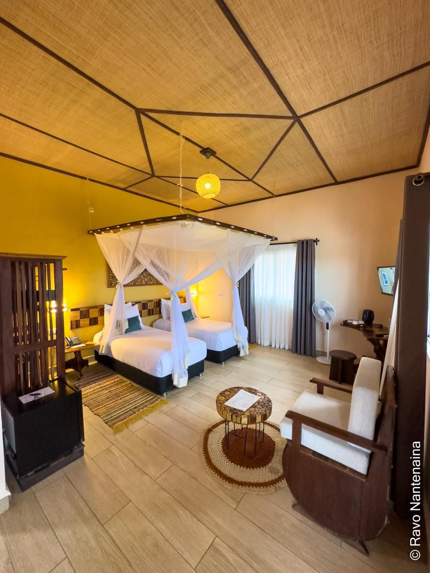 Bira Hotel 안트시라베 외부 사진